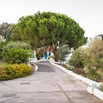 Borgo Del Cannitello Romantic Boutique 度假村 *
