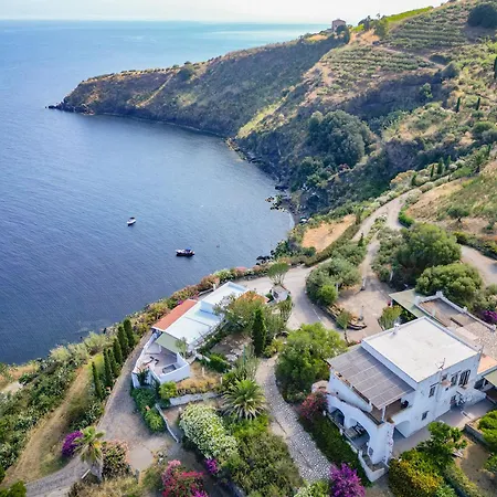 Borgo Del Cannitello Romantic Boutique Курортный комплекс *