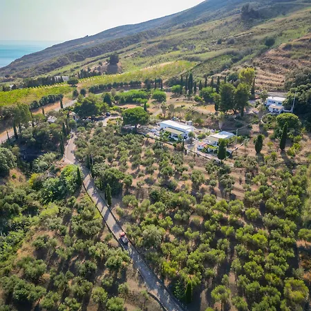 Курортный комплекс Borgo Del Cannitello Romantic Boutique
