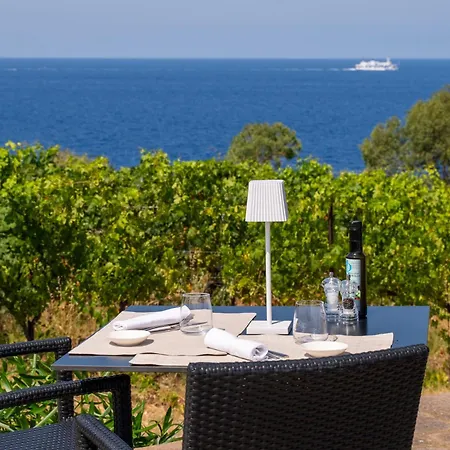 Borgo Del Cannitello Romantic Boutique Курортный комплекс