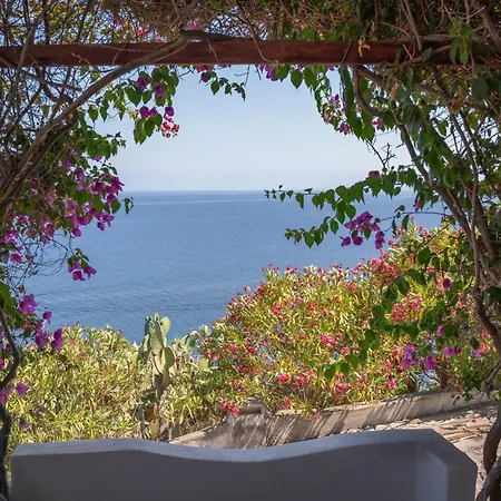 Borgo Del Cannitello Romantic Boutique * Вулкано