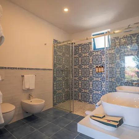 Borgo Del Cannitello Romantic Boutique Курортный комплекс