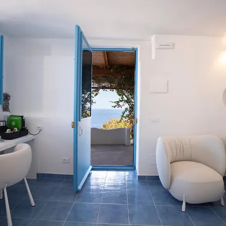 Borgo Del Cannitello Romantic Boutique * Вулкано