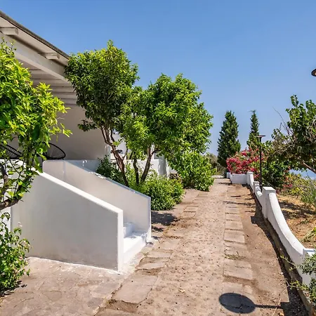 Resort Borgo Del Cannitello Romantic Boutique *