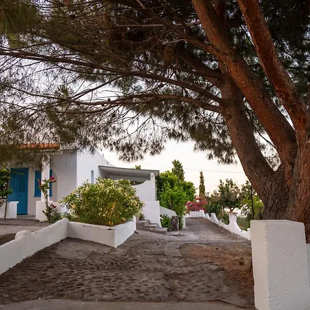 Курортный комплекс Borgo Del Cannitello Romantic Boutique *