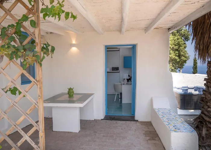 Borgo Del Cannitello Romantic Boutique *